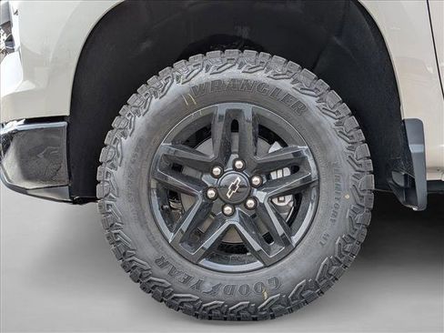 New 2026 Chevrolet Silverado 1500 Custom Trail Boss image 18