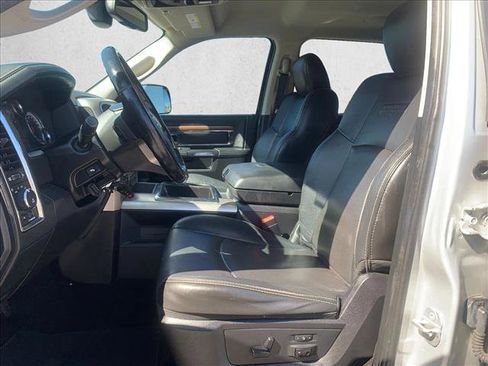 Used 2014 RAM 1500 Laramie AWD/4WD image 20