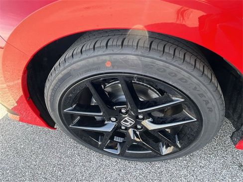 Used 2024 Honda Civic Sport image 18