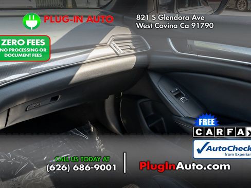 Used 2018 Honda Accord Sport image 15