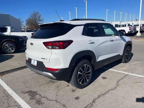 New 2026 Chevrolet TrailBlazer LT w/ Convenience Package image 3