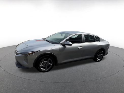 Used 2025 Kia K4 FWD image 11