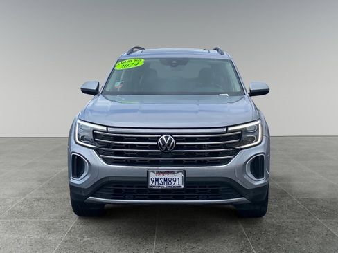 Used 2024 Volkswagen Atlas SE image 8
