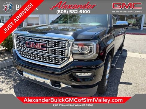 Used 2018 GMC Sierra 1500 Denali AWD/4WD image 2