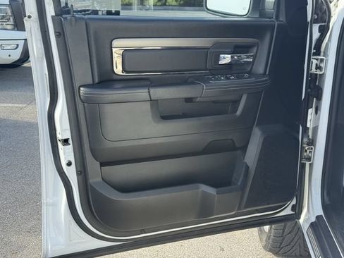 Used 2016 RAM 1500 Sport RWD image 31