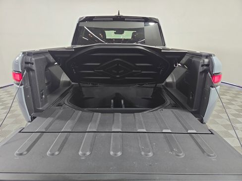 Used 2024 Rivian R1T Adventure image 15