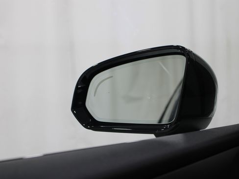 Used 2024 Volvo S60 B5 Plus FWD image 21