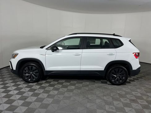 Used 2024 Volkswagen Taos S image 9