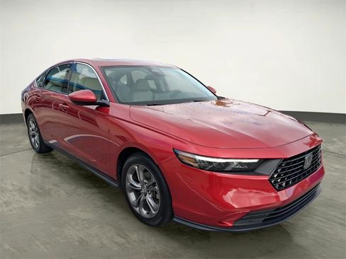 Certified 2024 Honda Accord EX image 7