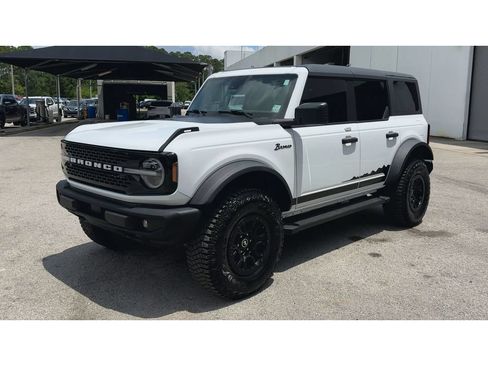 Used 2022 Ford Bronco Wildtrak AWD/4WD image 4