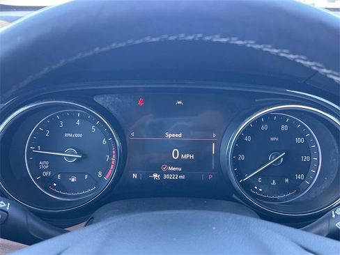 Used 2020 Buick Encore GX Essence w/ Advanced Technology Package image 14