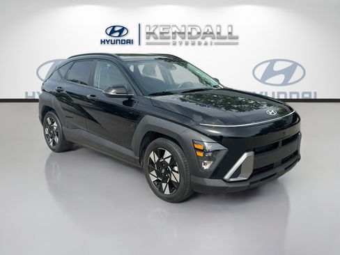 Used 2024 Hyundai Kona SEL w/ Convenience Package FWD image 1