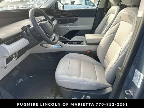 New 2026 Lincoln Nautilus Premier w/ Equipment Group 102A AWD/4WD image 9