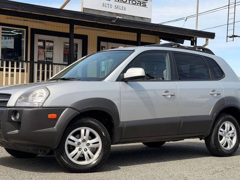 Used 2008 Hyundai Tucson SE AWD/4WD image 1