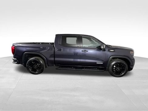 Used 2022 GMC Sierra 1500 Elevation w/ Elevation Premium Package AWD/4WD image 18
