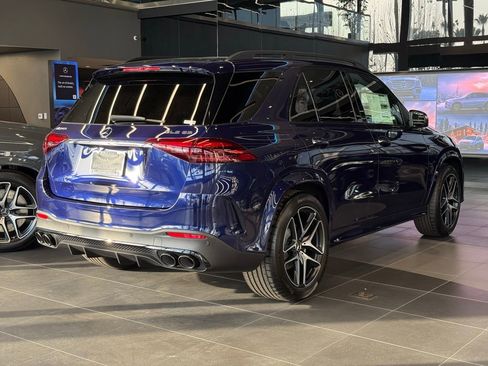 New 2026 Mercedes-Benz GLE 53 AMG 4MATIC image 9