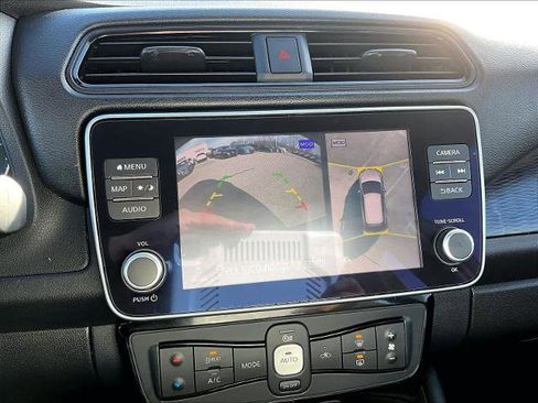 Certified 2024 Nissan Leaf SV Plus image 19