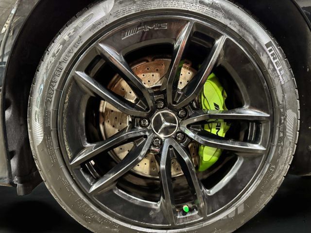 Used 2021 Mercedes-Benz AMG GT 43 image 30