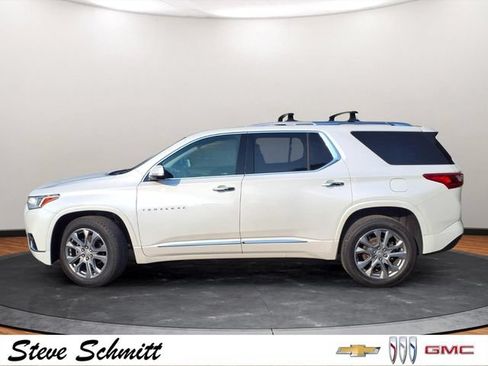 Certified 2018 Chevrolet Traverse Premier w/ Driver Confidence II Package FWD image 2
