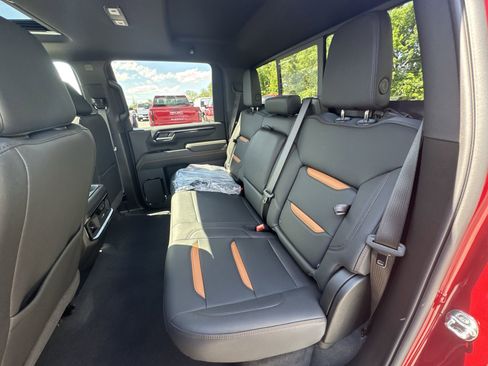 New 2026 GMC Sierra 2500 AT4 w/ AT4 Premium Plus Package AWD/4WD image 25