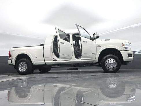 Used 2022 RAM 3500 Laramie AWD/4WD image 80