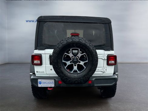 Used 2018 Jeep Wrangler Rubicon w/ Cold Weather Group image 4