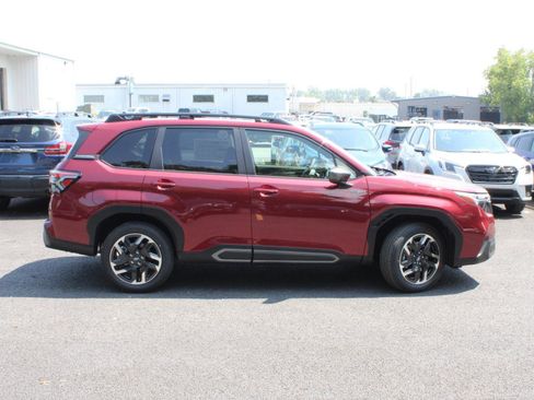 New 2025 Subaru Forester Limited image 12