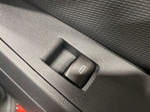 New 2026 Chevrolet Equinox LT w/ Convenience Package II image 22