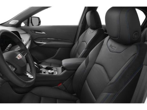 Used 2024 Cadillac XT4 Sport image 9