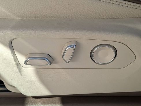 New 2026 GMC Yukon XL Denali w/ LPO, Floor Liner Package image 22