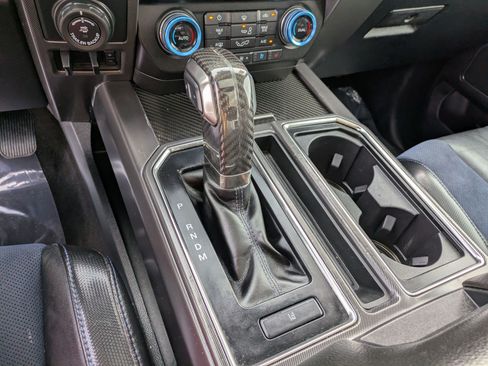 Used 2019 Ford F150 Raptor w/ Equipment Group 802A Luxury AWD/4WD image 27