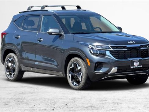 New 2025 Kia Seltos S image 2