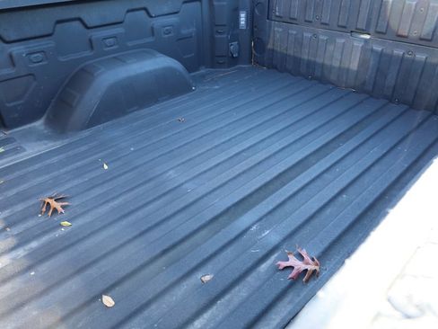 Used 2021 GMC Sierra 1500 AT4 w/ AT4 Value Package image 4