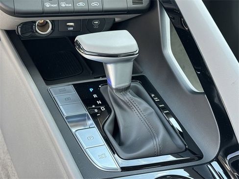 New 2025 Hyundai Elantra SEL image 25