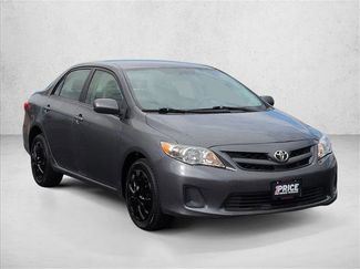 Used 2012 Toyota Corolla LE video 3