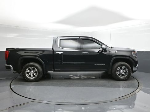 Used 2024 GMC Sierra 1500 SLT image 26