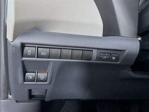 Certified 2022 Toyota Sienna LE FWD image 10
