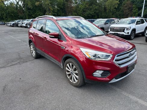 Used 2017 Ford Escape Titanium w/ Equipment Group 301A AWD/4WD image 25