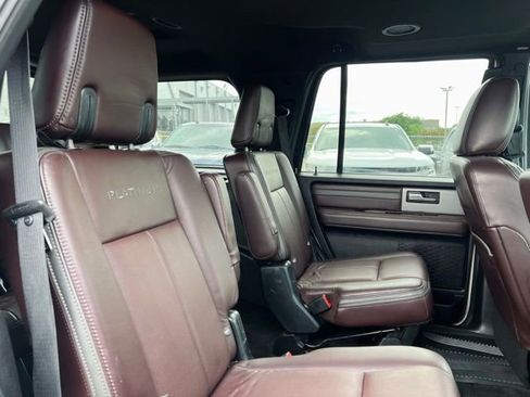 Used 2017 Ford Expedition Platinum AWD/4WD image 20