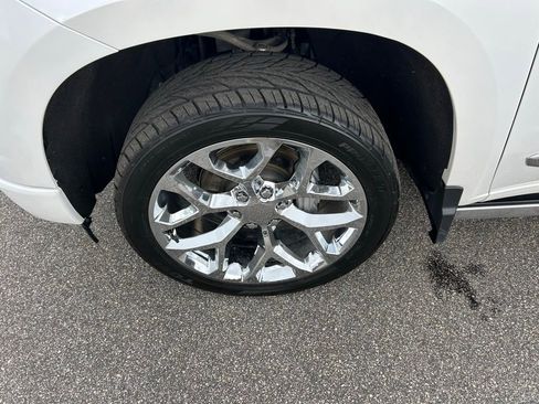 Used 2022 Chevrolet Silverado 1500 High Country w/ High Country Premium Package image 14