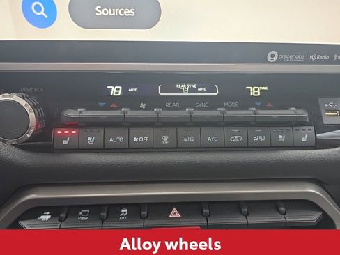 Used 2024 Toyota Sequoia Limited image 34