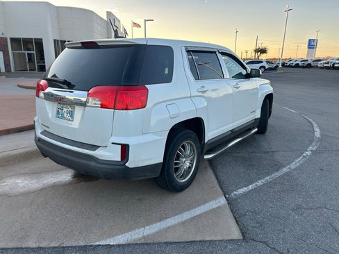 Used 2016 GMC Terrain SL image 5
