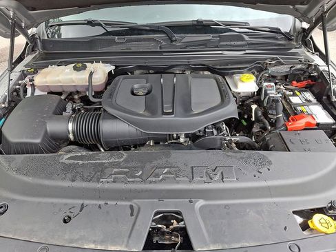 Used 2025 RAM 1500 Big Horn AWD/4WD image 28
