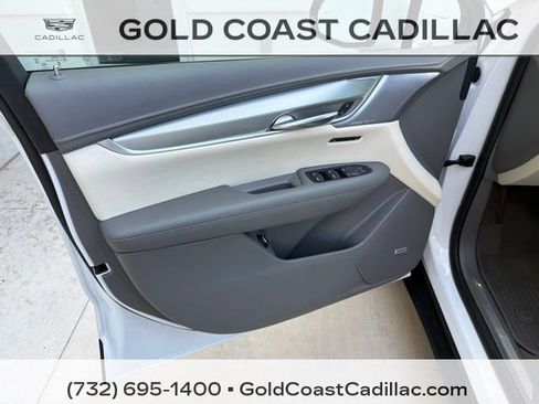 Certified 2023 Cadillac XT5 Premium Luxury w/ LPO, Floor Liner Package AWD/4WD image 16