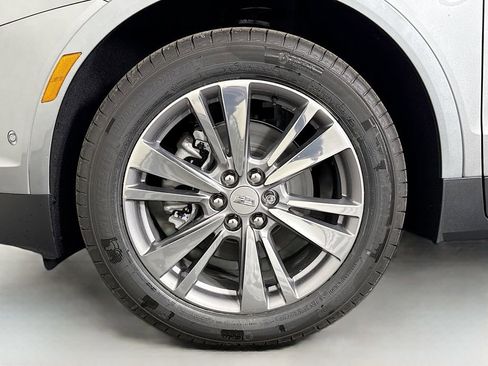 New 2026 Cadillac XT5 Premium Luxury w/ Driver Assist Package AWD/4WD image 32