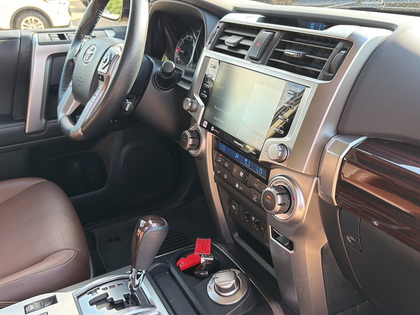 Used 2023 Toyota 4Runner Limited AWD/4WD image 15