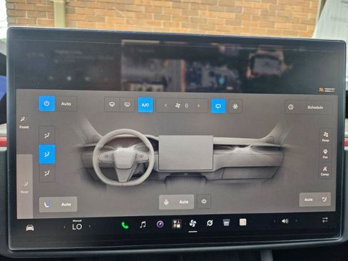 Used 2023 Tesla Model X AWD/4WD image 45