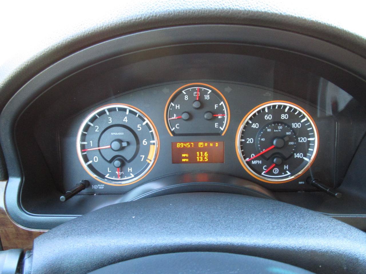 Used 2015 Nissan Armada Platinum RWD image 11