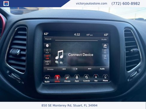 Used 2019 Jeep Compass Trailhawk w/ Cold Weather Group image 43