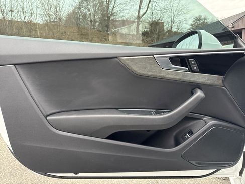 Used 2022 Audi A5 2.0T Premium image 19